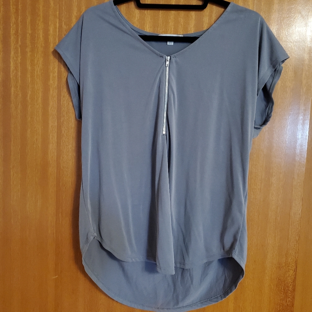 Grey Blouse - Green Envelope LA - size L